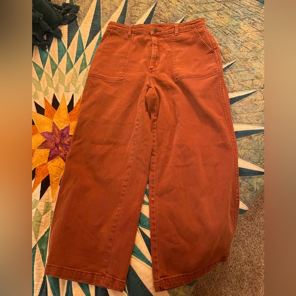 Universal Thread Rust color High Waist Flare Leg Crop Jeans - Picture 3 of 6